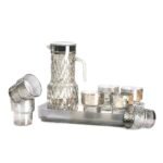 KARAFE AVEC 6 VERRE PLUS PLATAUX GRIS