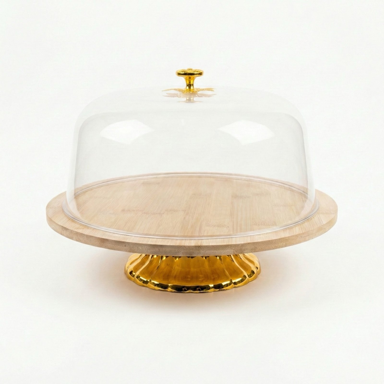 img_6834 Cloche à gâteau avec plateau en bois et base dorée – Image 1