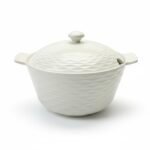 Soupière en porcelaine blanche