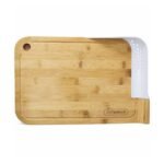 Planche en bois avec passoire