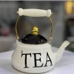 Théière Rétro Enamel "TEA" – 1.5 L
