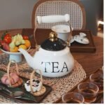 Théière Rétro Enamel "TEA" – 1.5 L – Image 2