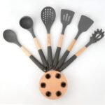 Ensemble de 6 Ustensiles en Silicone avec Support en Bambou
