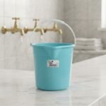 Seau pour Ablutions en Plastique