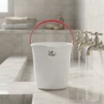Seau pour Ablutions en Plastique
